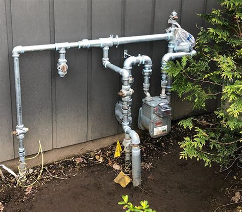 what is piped natural gas